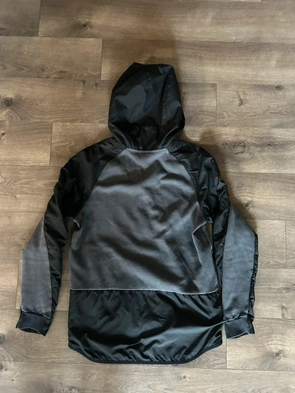 nike women’s tech fleece full zip hoodie M